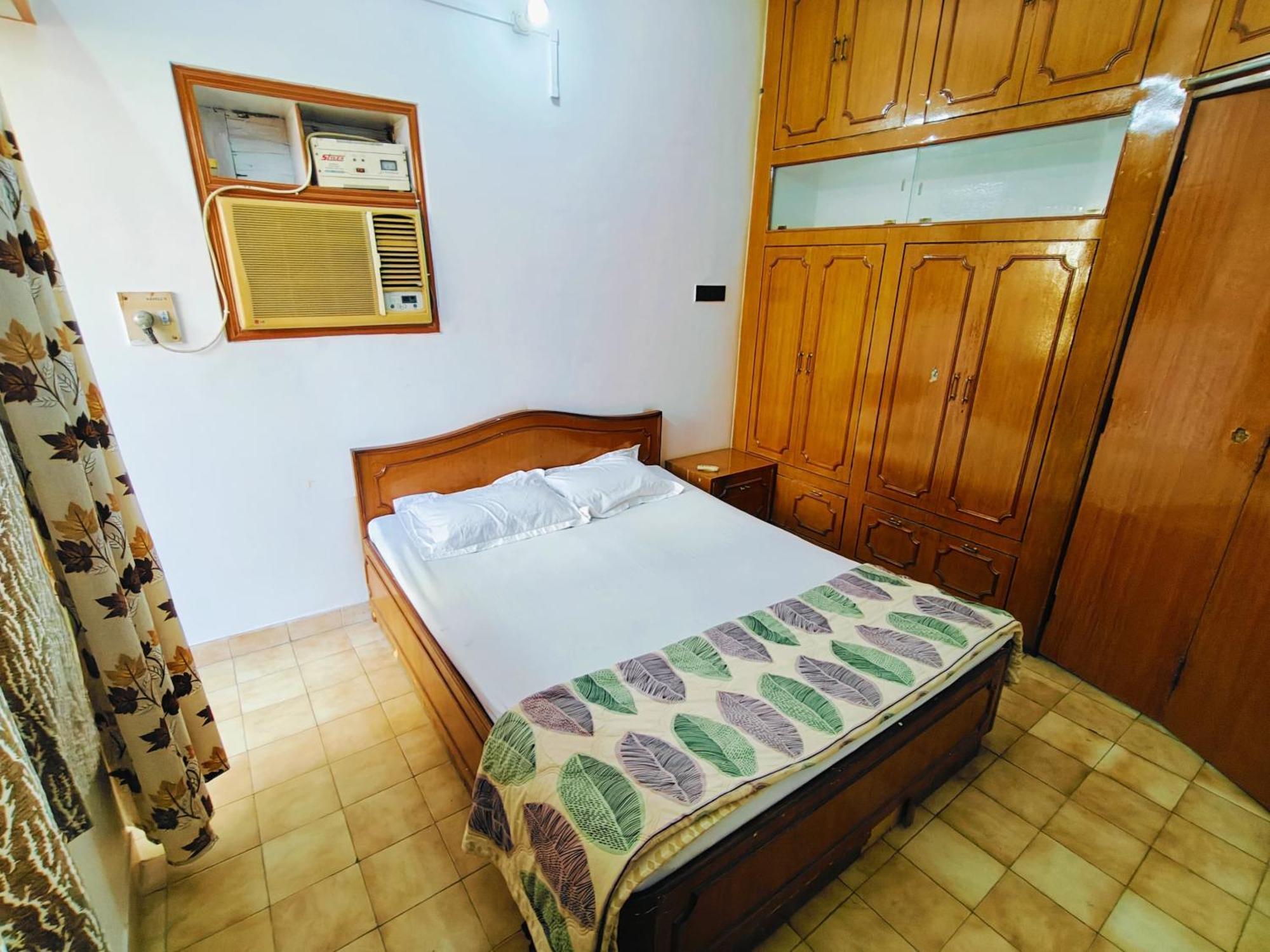 Kiara Home Stays Варанаси Экстерьер фото
