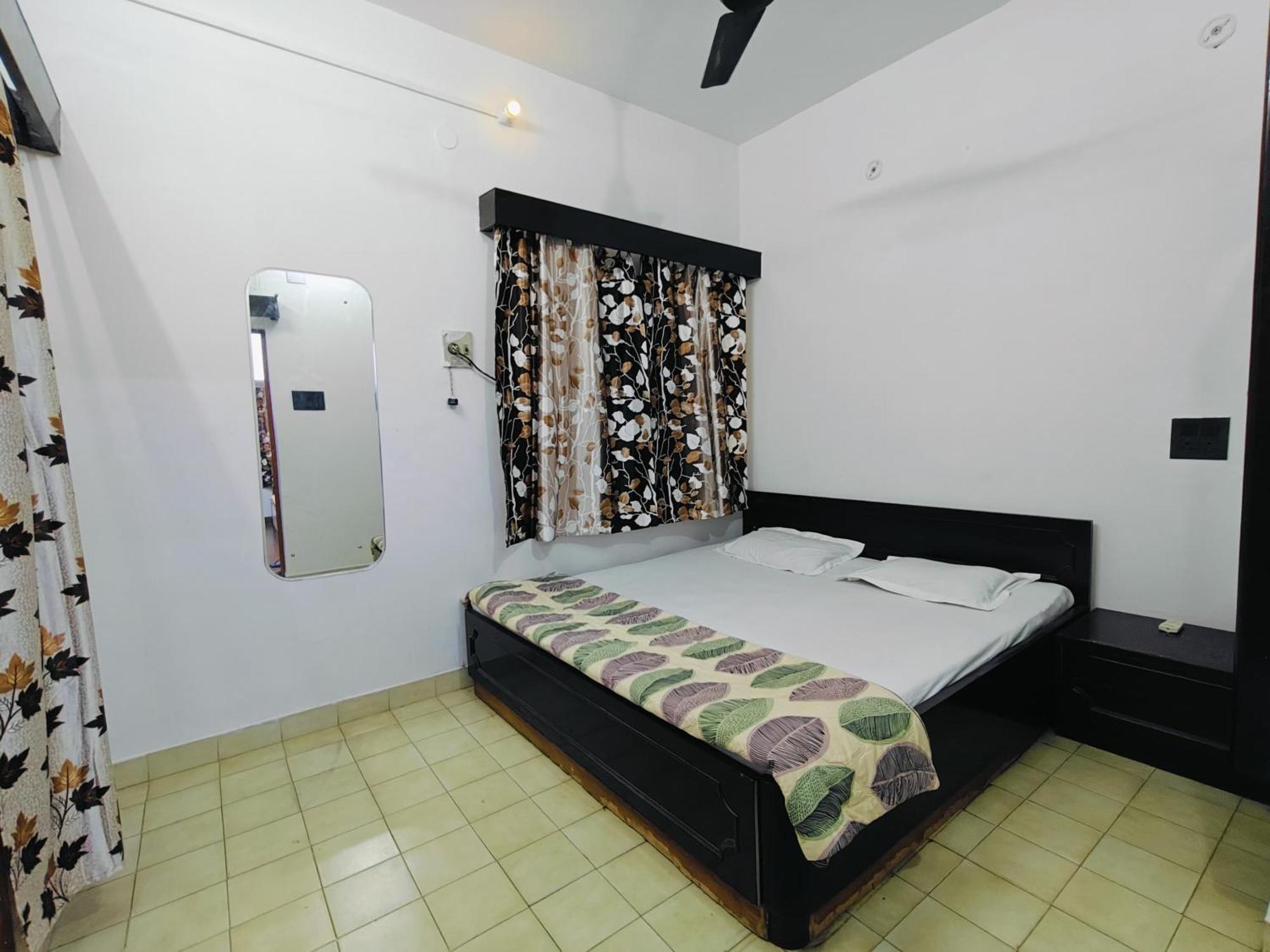 Kiara Home Stays Варанаси Экстерьер фото